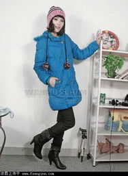 广东服装厂特批女式风衣批发——女式大码风衣零售指南